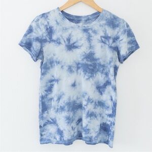 PINK Victoria Secrets Blue Tie-Dye T-Shirt Size L NWOT